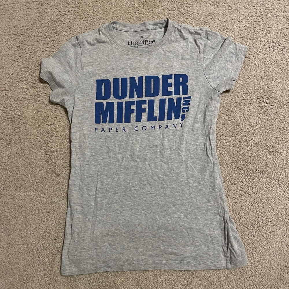 dunder mifflin t shirt